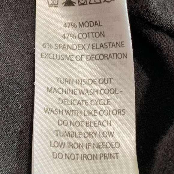 Christian Siriano graphic LOVE tee shirt top - Picture 7 of 7